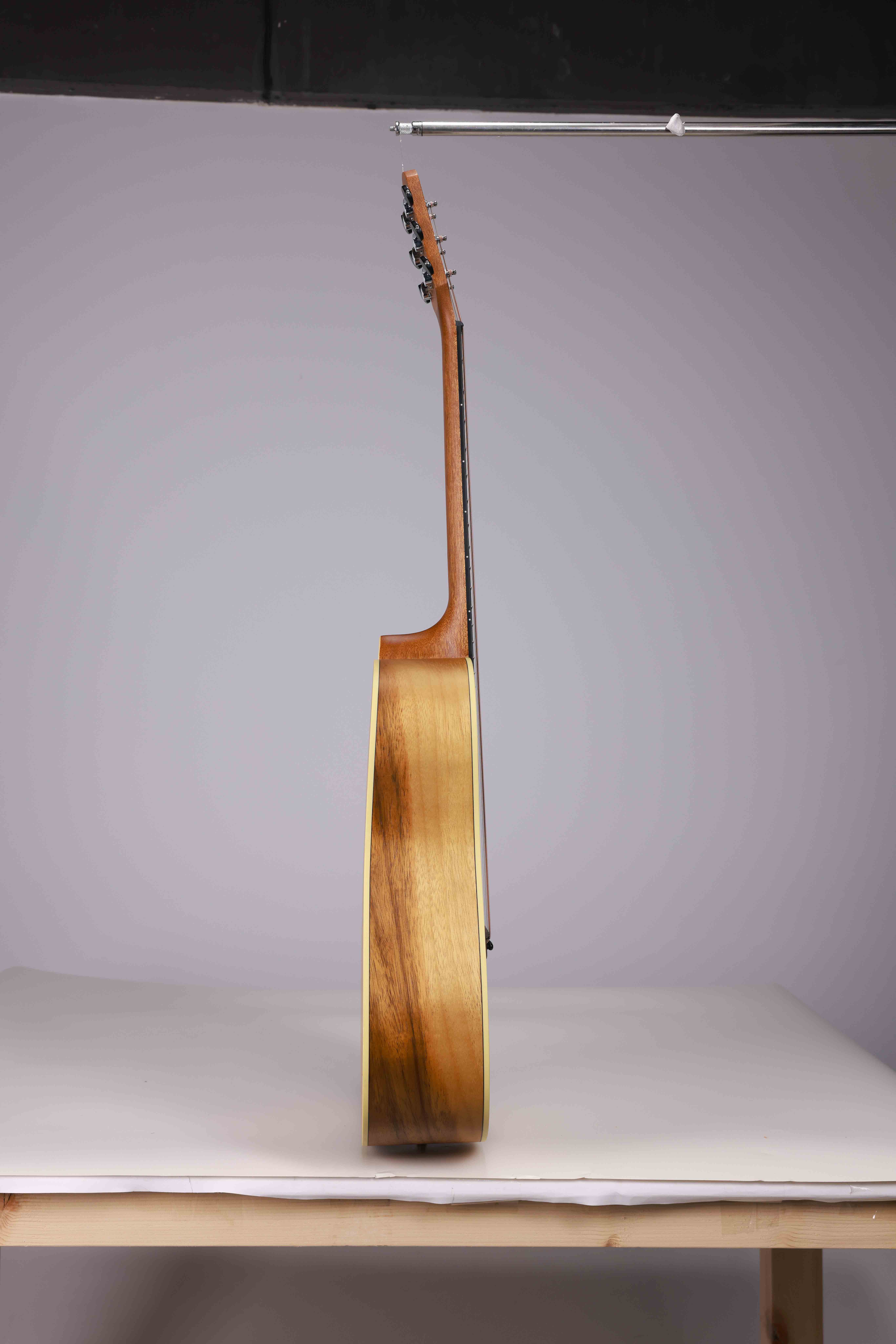 WAG1601 Winzz Exotic Material 41'' Acoustic Guitar Made in Indonesia