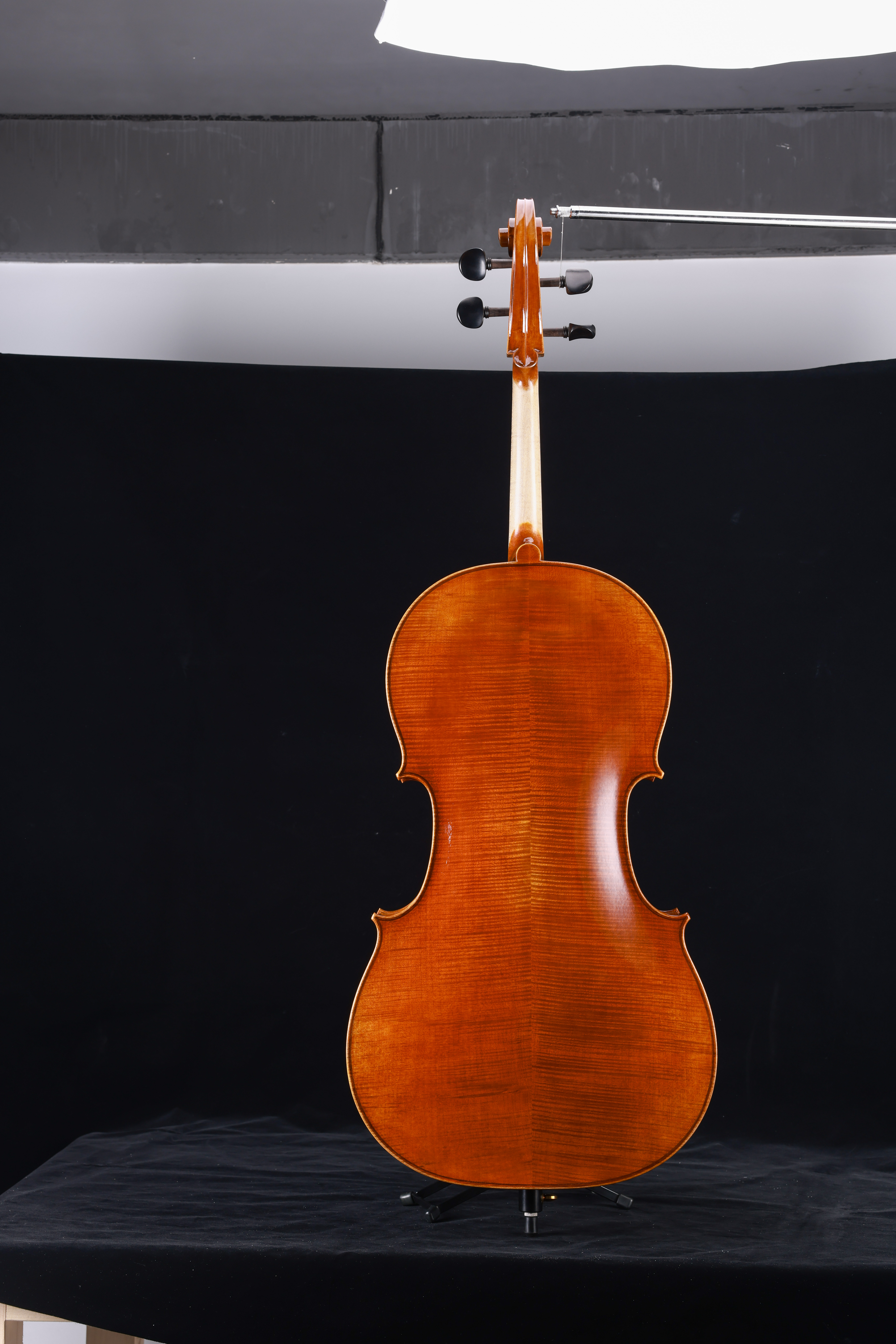 New 4/4 Oil Varnish Vintage Style Cello CH680