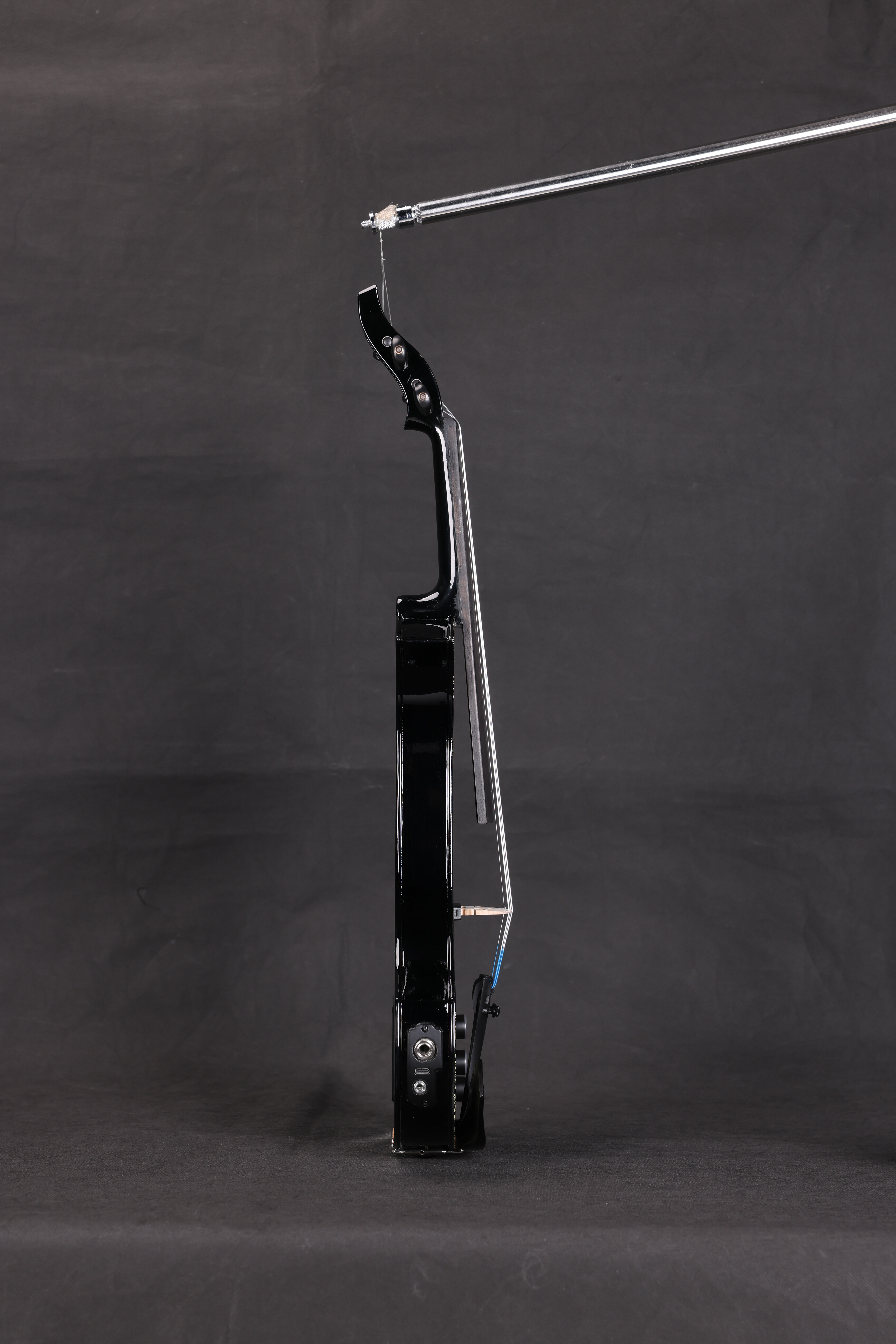 AV-D501 Design Patent Reverb/Delay/Chorus function Electric Violin 4/4