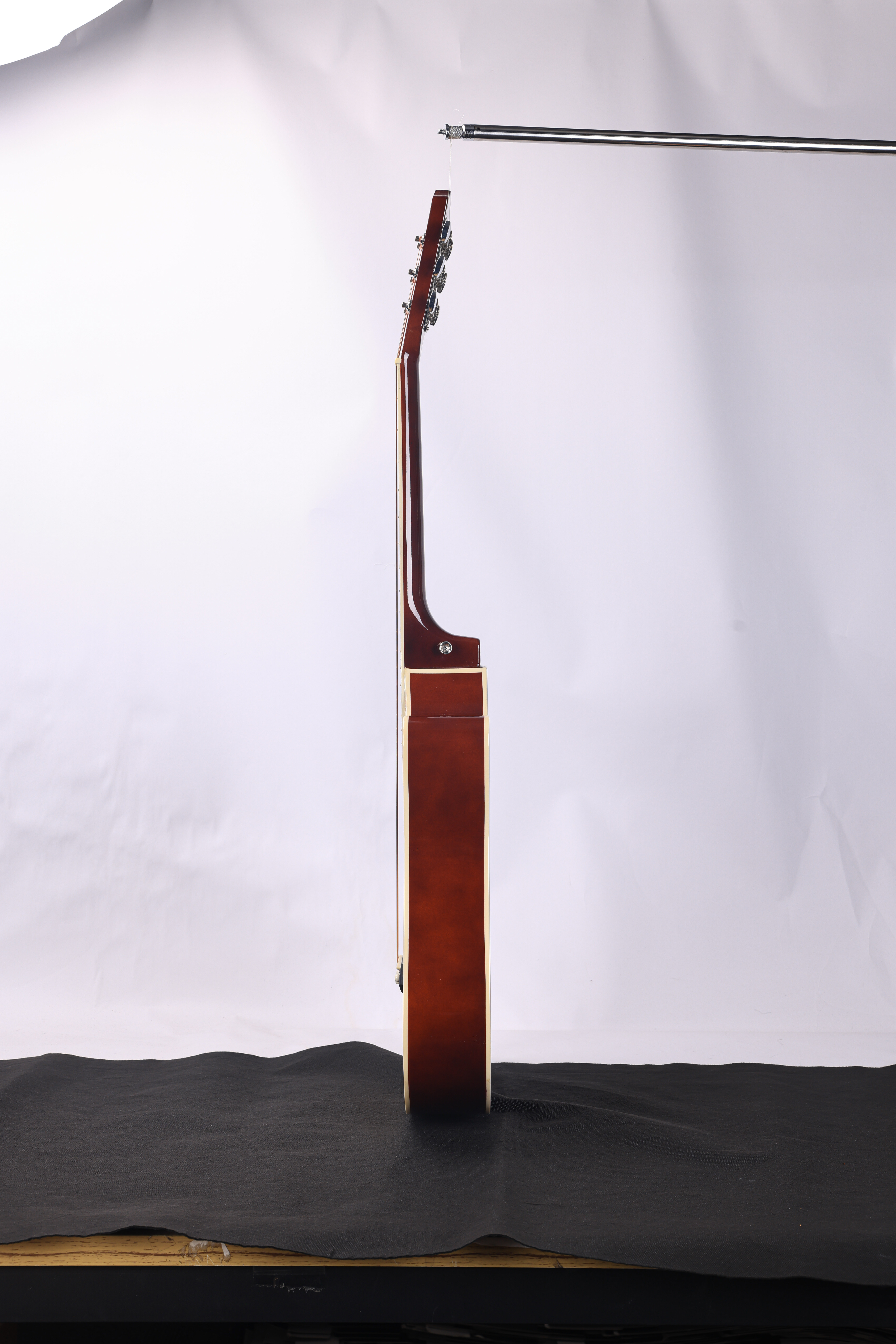 38'' Entry Level Acoustic Guitar AF38ALC 