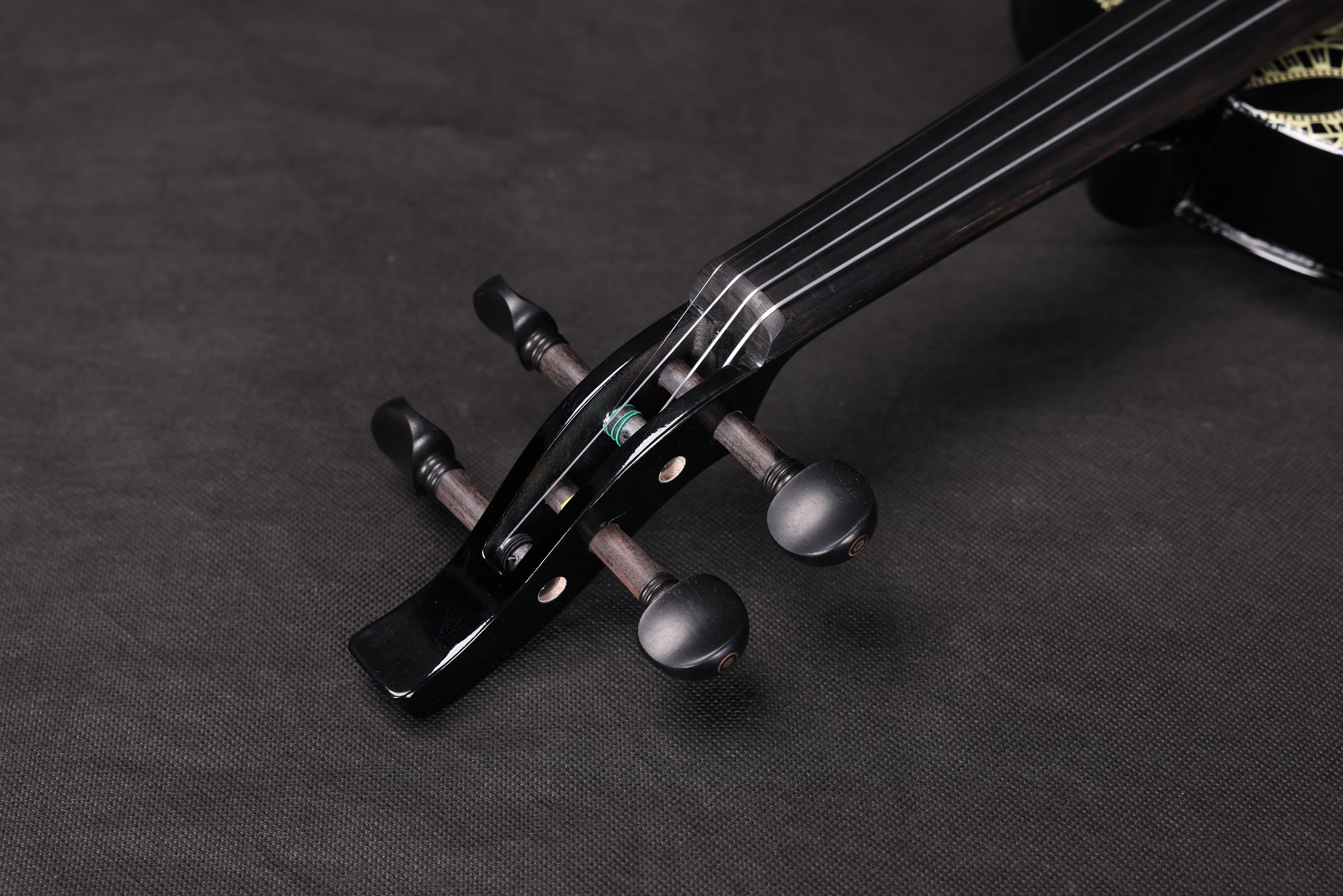 AV-D501 Design Patent Reverb/Delay/Chorus function Electric Violin 4/4