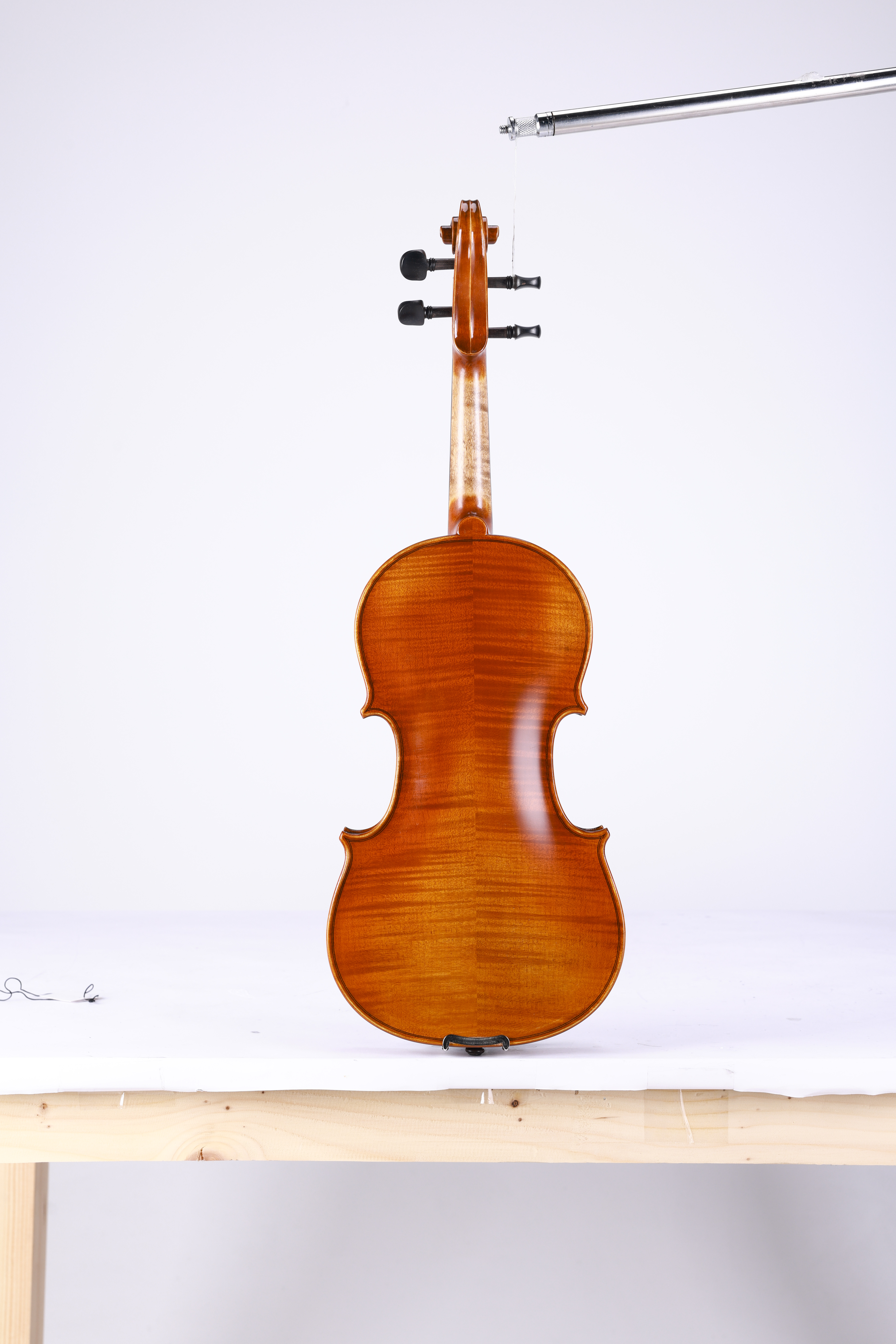 Professional Legacy Series Ebony Fingerboard Violin LV01