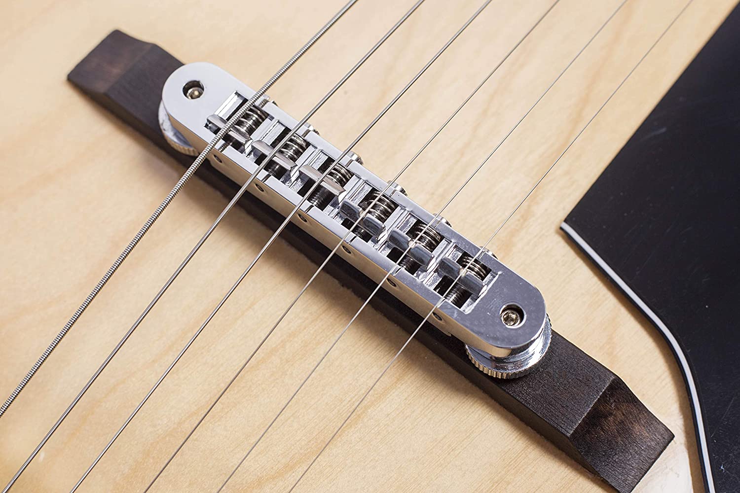 Best Maple round body solo jazz style electric guitar (EGJ901)