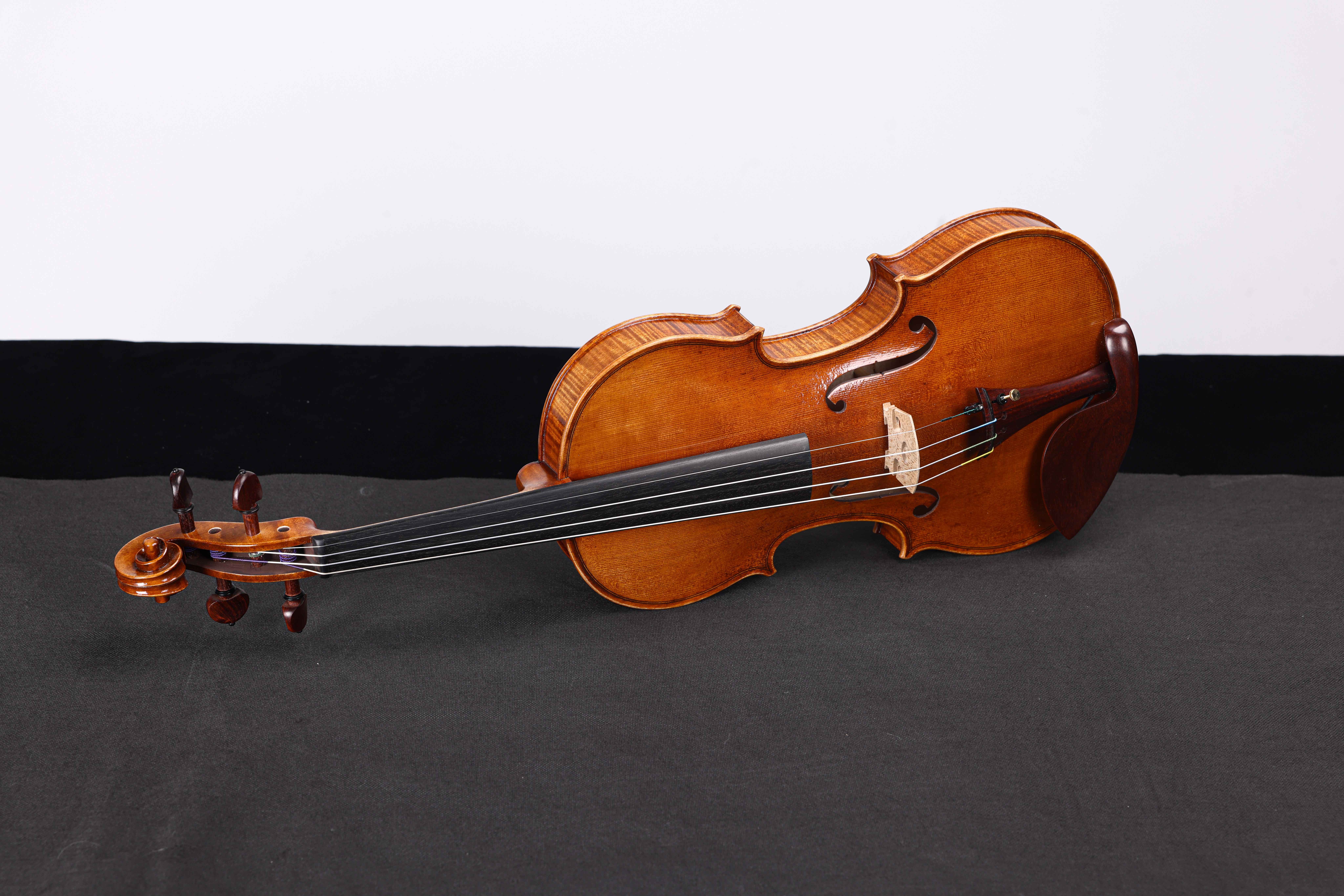 VH680A Hot Sale Mastery Series European Materials 4/4 Violin