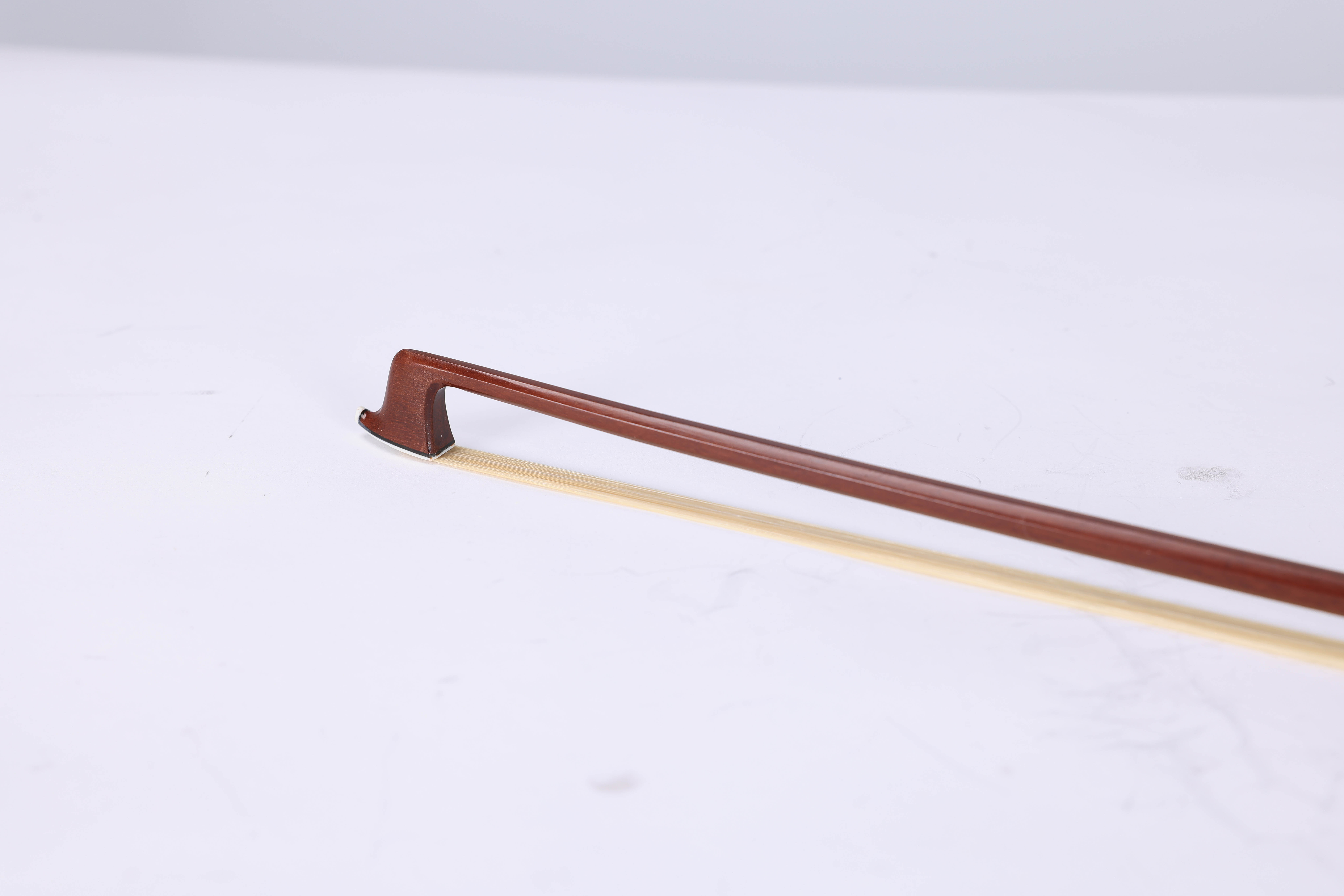 Octagonal Brazilwood Hardwood Stick Violin Bow (WV780)