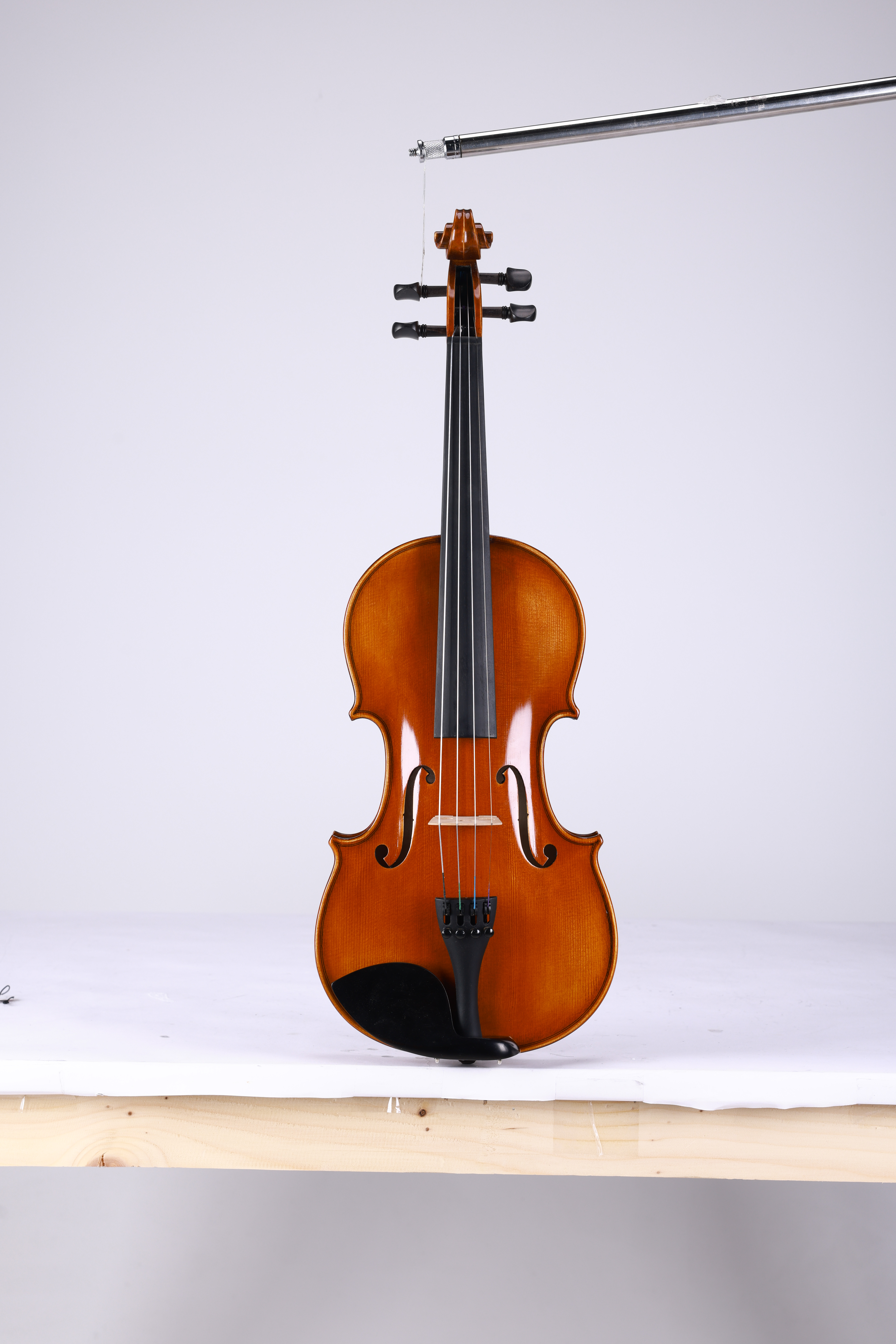 Professional Legacy Series Ebony Fingerboard Violin LV01