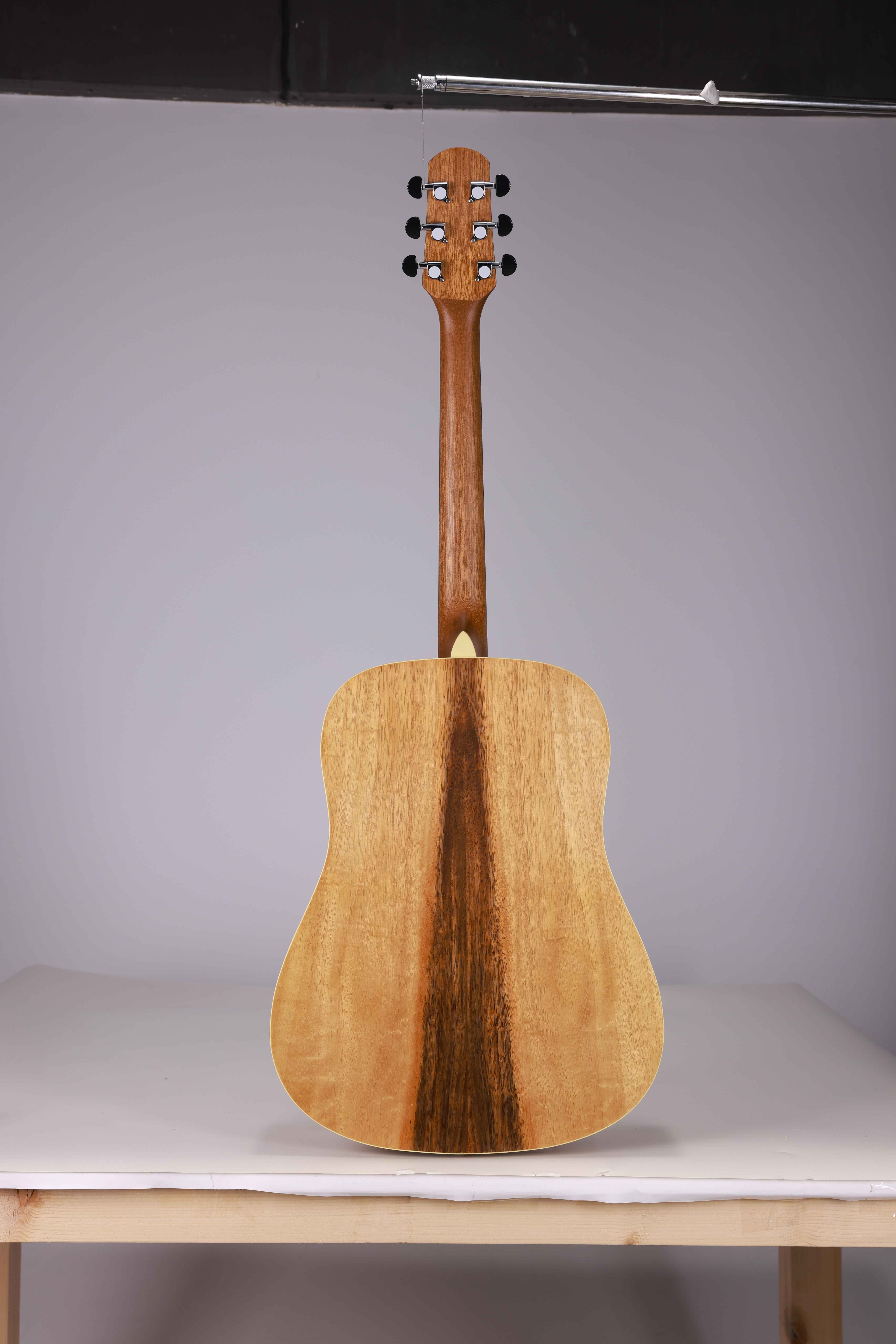 WAG1601 Winzz Exotic Material 41'' Acoustic Guitar Made in Indonesia