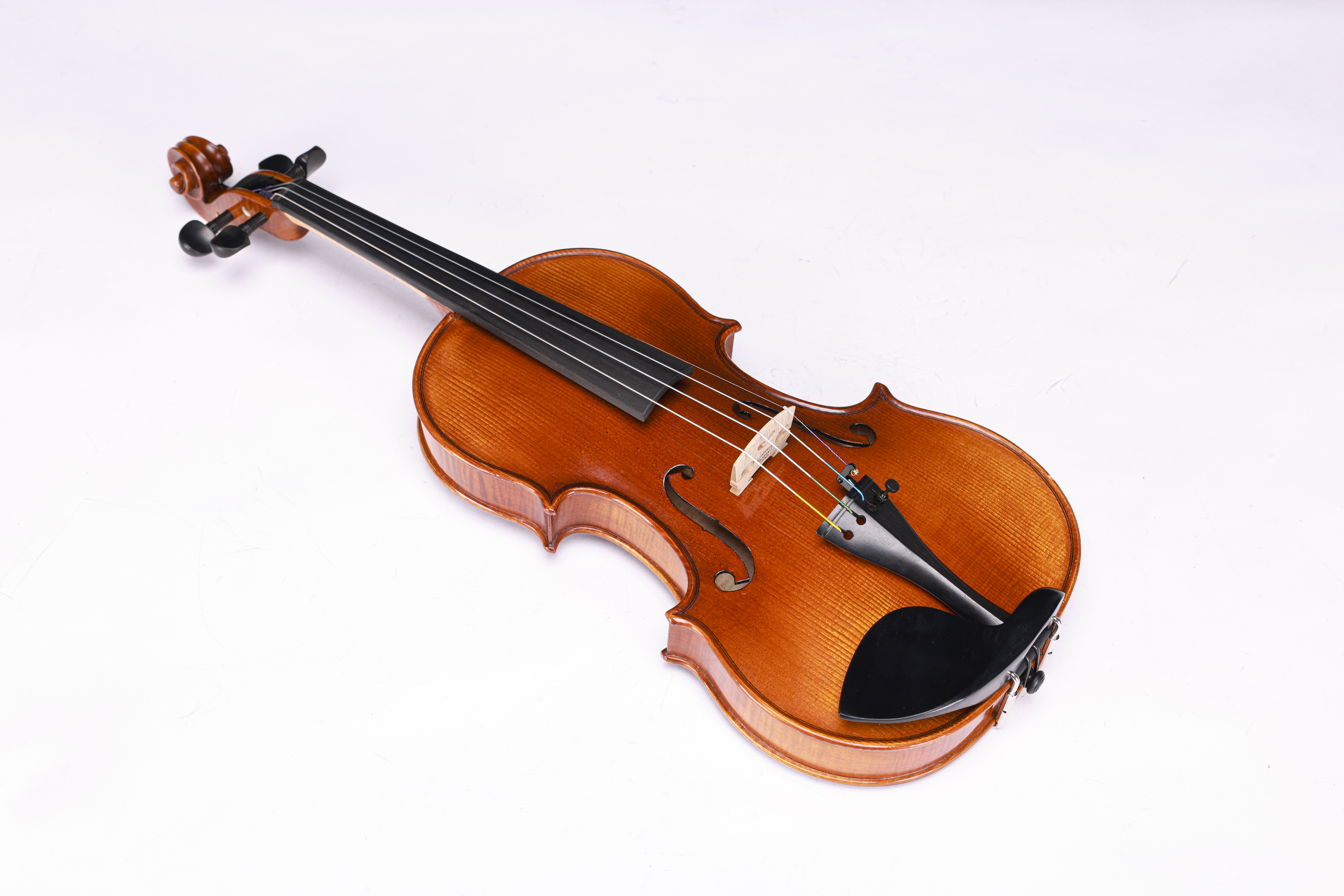 VH620 Good Quality Spirit And Oil Mixed Varnish Mastery Series 4/4 Violin